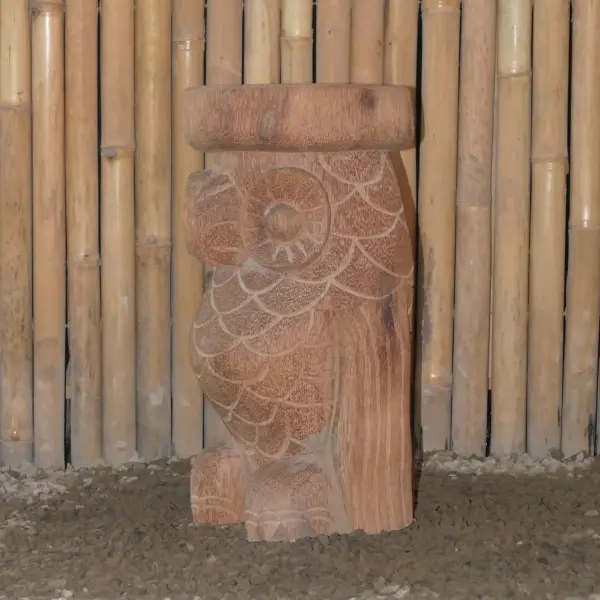 Product image 5 of the product “Owl Statue as Stool. From coconut palm 50cm Height. Approx. 25cm dia. ”